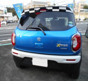 スズキ クロスビー　ハイブリットMZ　4WD